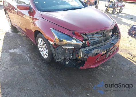 2013 Nissan Altima 2.5 S from USA, damaged, VIN 1N4AL3AP8DC291446